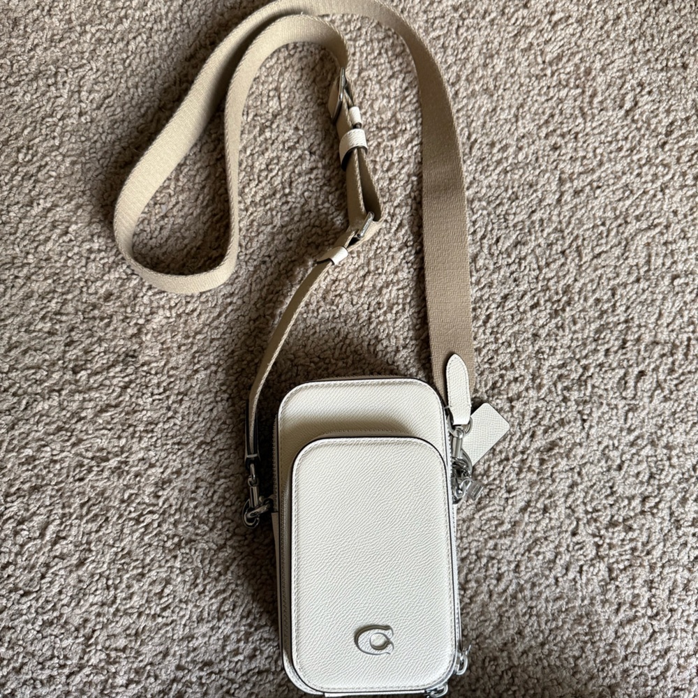 SOLD-Coach Cream and Brown Leather Crossbody